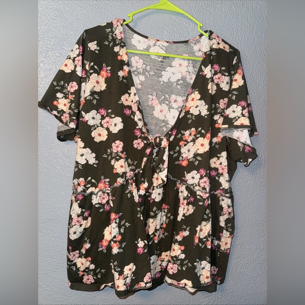 Torrid Heritage Green Floral Tie-Front Blouse